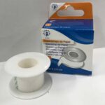 Esparadrapo hipoalérgico de papel 5m color blanco con estuche indifvidual
